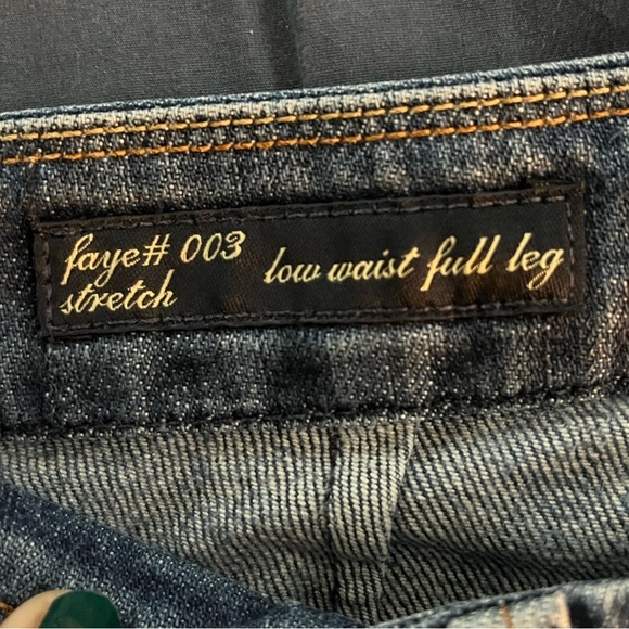 Citizens of Humanity Faye #003 Low Waist Full Leg Size 27 - Picture 4 of 7